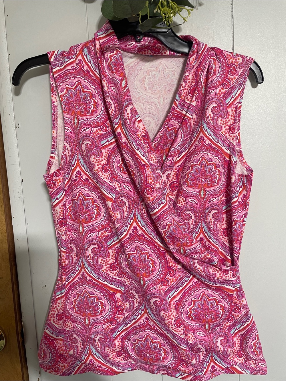 Women’s Pink Paisley Wrap-Front Sleeveless Camisole